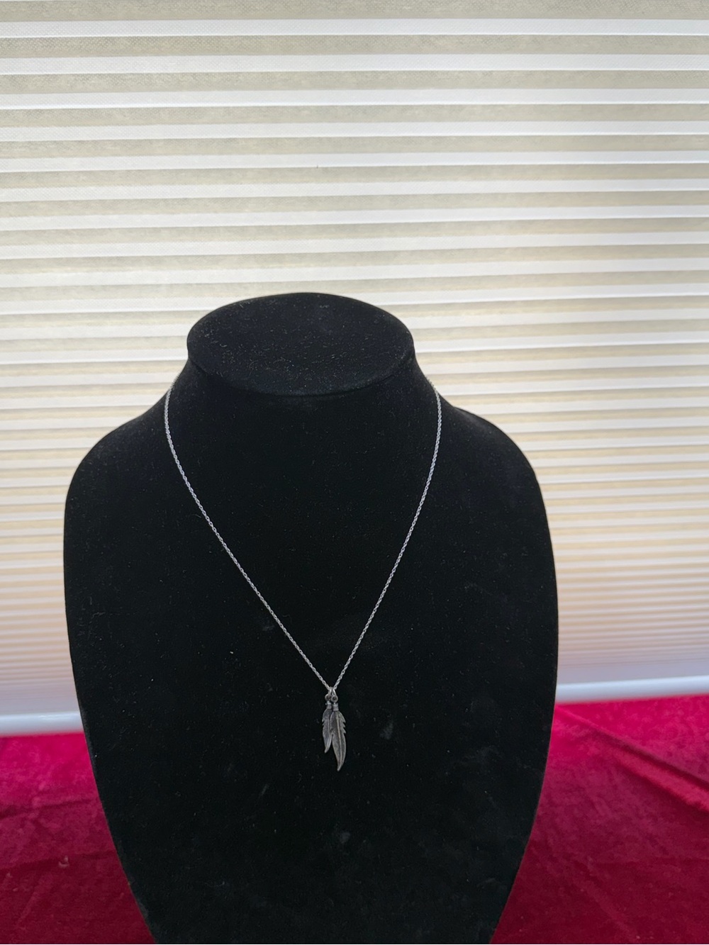 925 Sterling Silver 2 Feather Necklace